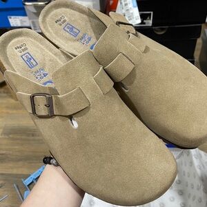 Birkenstock Tan Mules